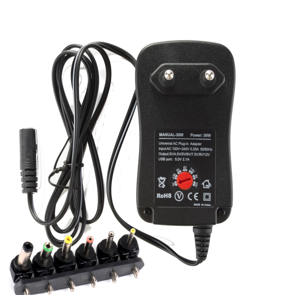 Зарядно устройство универсално 220V 6 накрайника 30W + USB