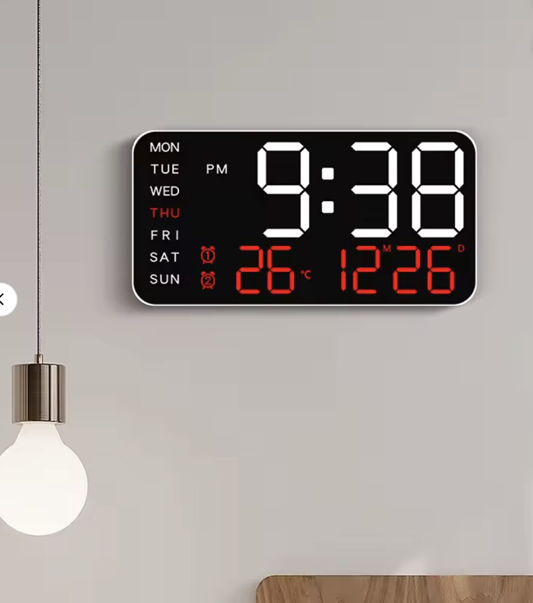 Дигитален часовник модел 6617