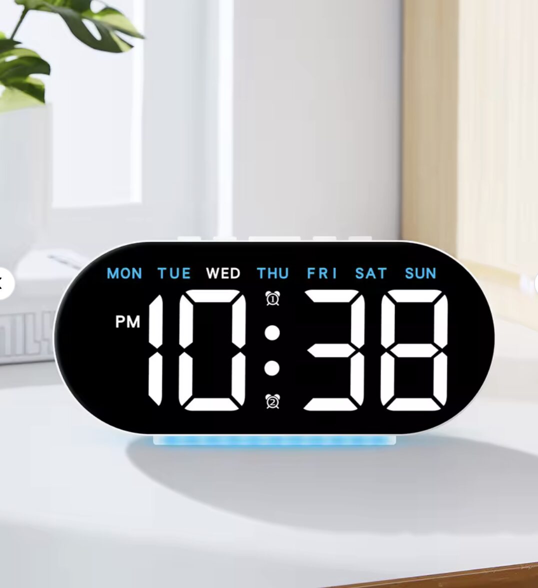 Дигитален часовник модел 8035